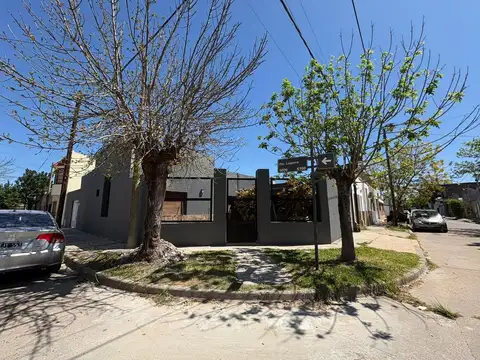 VENTA DE CASA EN BARRIO MAYORAZ 