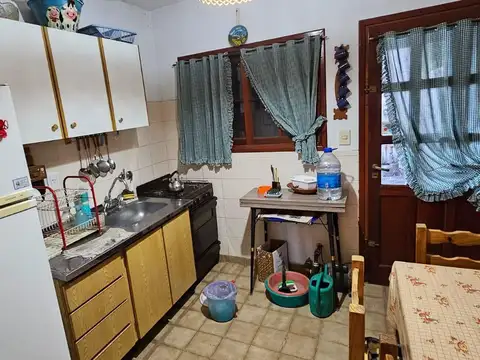 Departamento 4 ambientes con 2 baños