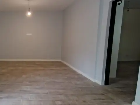 Depto Tipo Casa en Alquiler de 2 dormitorios