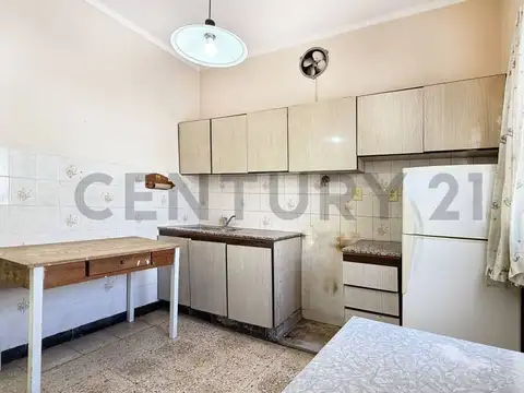 Venta de casa 4 ambientes en el barrio  San Juan, Mar del Plata.