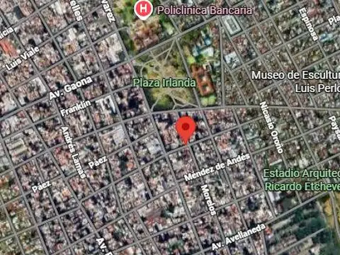 Morelos 700 e/ Neuquen y Felipe Vallese