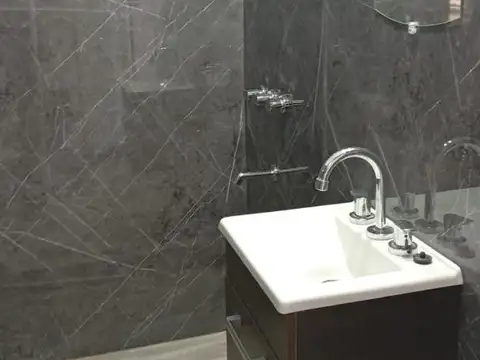 Departamento en Alquiler en Lomas del Mirador, $ 880.000