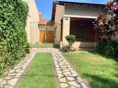 EXCELENTE PROPIEDAD EN HURLINGHAM, ZONA PARQUE QUIRNO