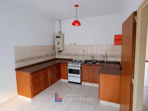 DEPTO 2 AMBIENTES CENTRICO