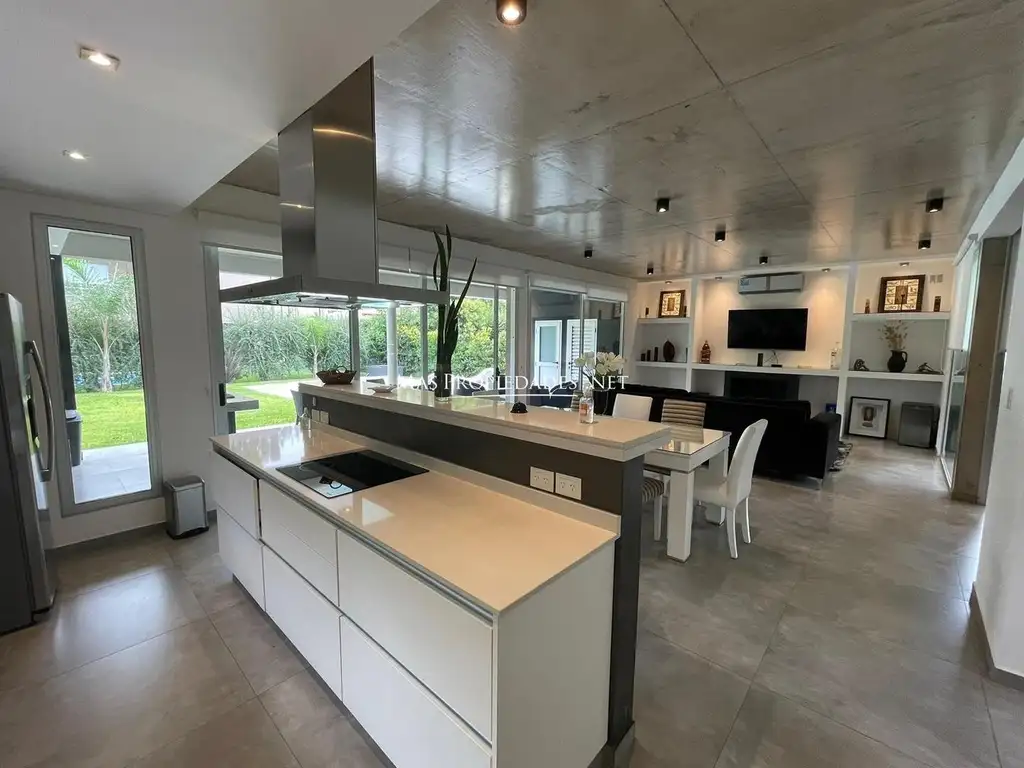 Casa en Venta - Altos de Hudson II