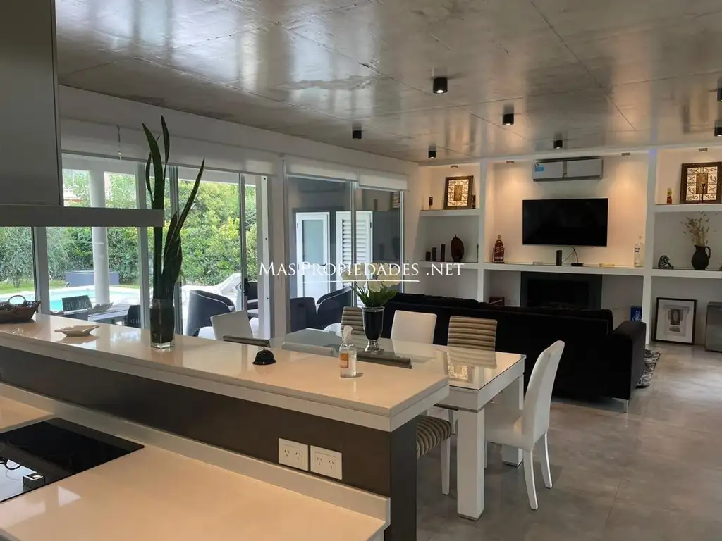 Casa en Venta en Altos de Hudson II - 4 dormitorios