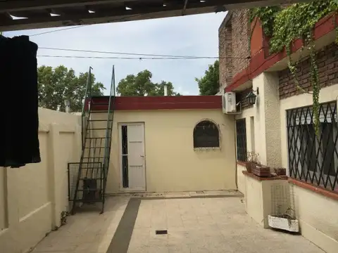 Casa en Alquiler de 1 dormitorio