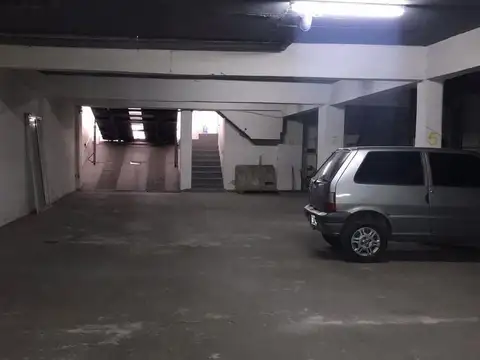 Cochera en venta - 18mts2 - La Plata