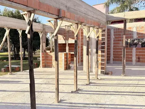 Casa en construccion en LOS BRETES
