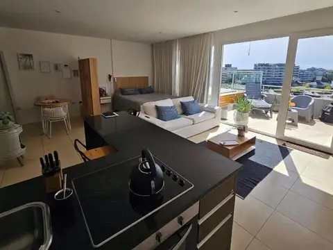 Departamento en Alquiler con 1 cochera