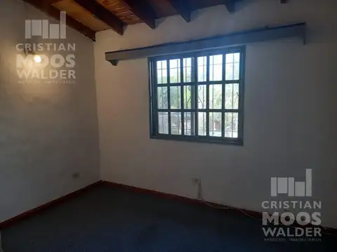Casa 3 ambientes con 1 baño