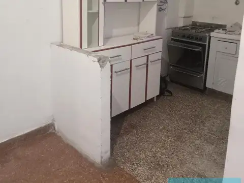 Depto Tipo Casa 2 ambientes con 1 baño