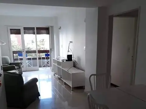 Departamento en Alquiler en Plaza Mitre, USD 800