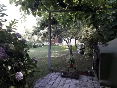 Casa en venta de 3 dormitorios  en calle Elordi al 800, barrio Islas Malvinas