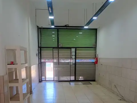 ALQUILADO Excelente Local sobre Av. San Martín!