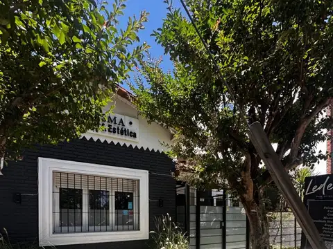 Casa Comercial En Alquiler