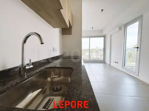 Departamento en Venta en Chacarita, USD 139.700
