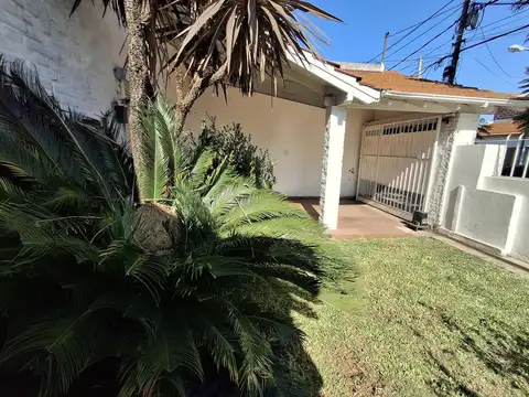 Depto Tipo Casa en Venta de 2 ambientes