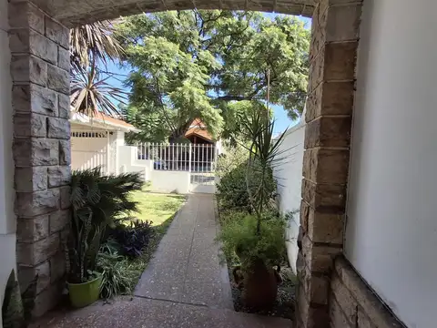 Depto Tipo Casa 2 ambientes con 1 baño