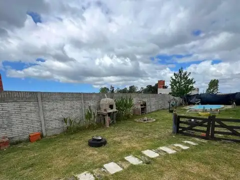Terreno en Venta con pileta en La Plata