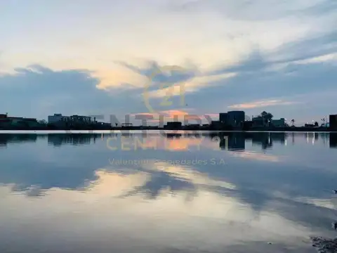 Terreno en Venta de 683,0 m2