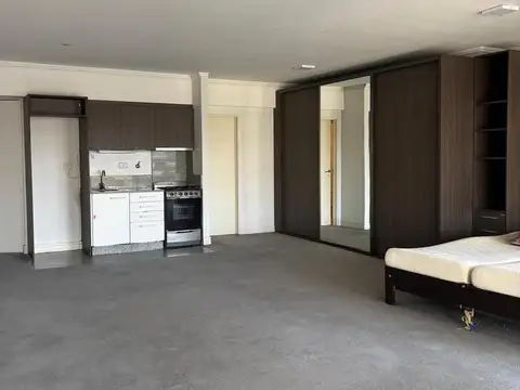 Departamento en Alquiler con 1 cochera