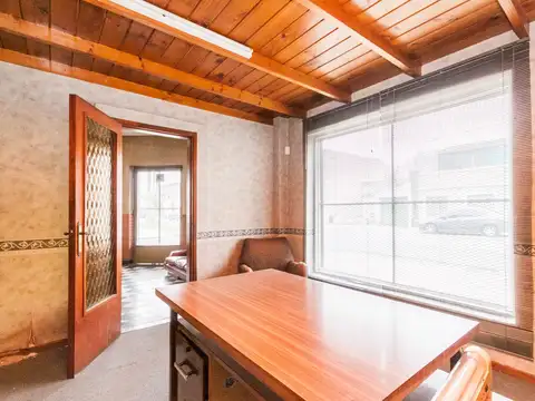 VENTA CASA CON LOCAL REMEDIOS DE ESCALADA