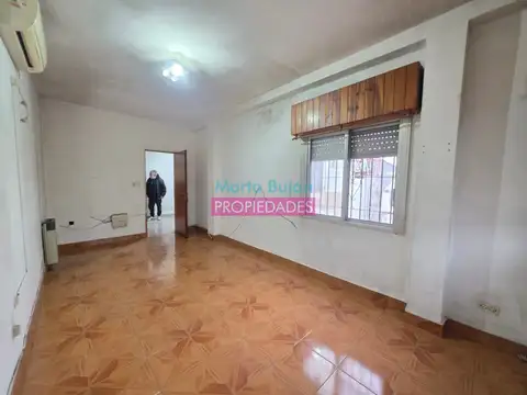 Depto Tipo Casa en Venta en Dock Sud, USD 65.000