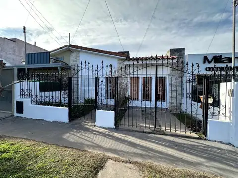 Casa en Venta en Alejandro Centeno, Cordoba