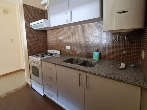 Avenida Directorio 300, Piso 4