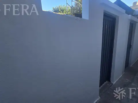 Depto Tipo Casa en Venta en Villa Dominico, USD 21.000