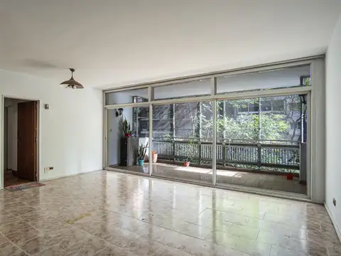 PISO - VENTA - 4 AMBIENTES - BALCÓN - COCHERAS - LAS CAÑITAS