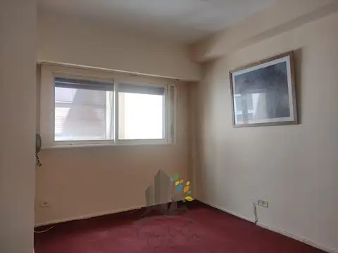 CONSULTORIO CON RECEPCIÓN – APTO PROFESIONAL