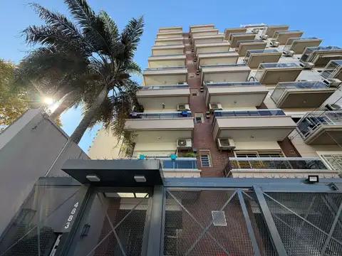 VENTA DEPARTAMENTO 3 AMBIENTES BALCON AL FRENTE EN VILLA PUEYRREDON