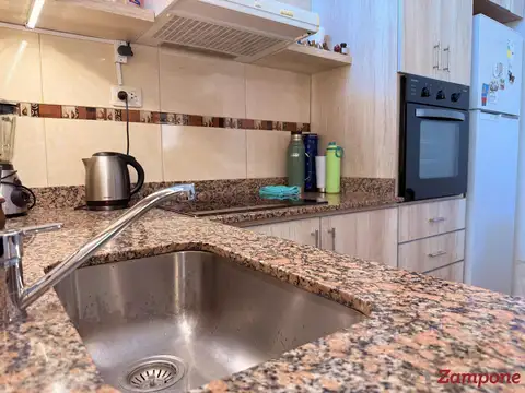 Depto Tipo Casa en Venta de 4 ambientes