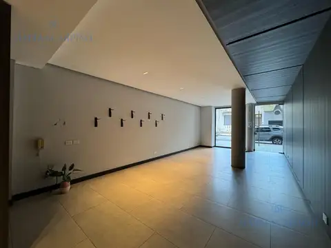 Alquiler Departamento Monoambiente con Balcón y Amenities en Colegiales