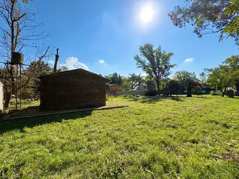 Terreno en Venta 52  mts Fondo