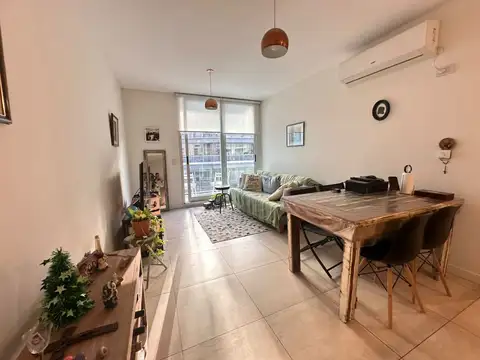 José De Sucre 4200, Piso 1