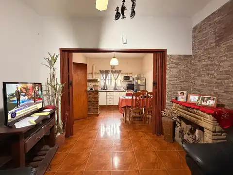 Casa en Venta con 1 cochera