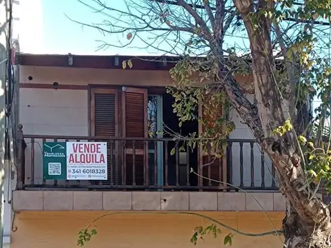 Casa 2 dorm con cochera