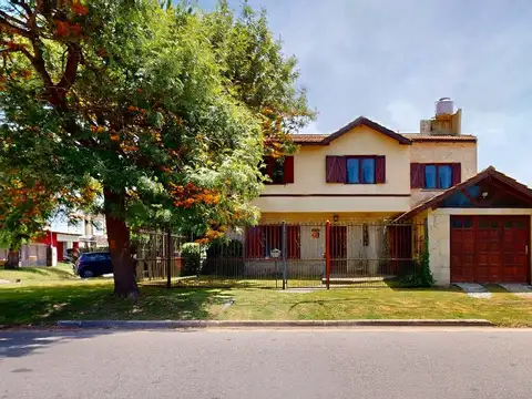 VENTA PH 3 AMBIENTES CON COCHERA BARRIO CAISAMAR 