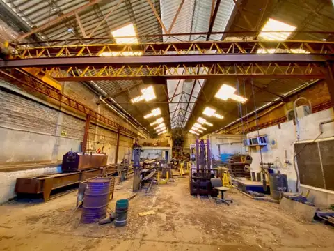 VENTA DEPOSITO INDUSTRIAL LANUS ZONA SUR 3000 M2 ex FABRICA METALURGICA