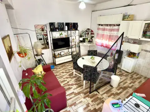 Depto Tipo Casa en Venta de 5 ambientes