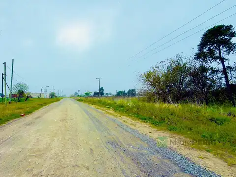 Hectarea a la venta en Lisandro Olmos, La Plata