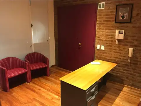 EXCELENTE OFICINA CON VISTA AL DIQUE  Y PUENTE DE LA MUJER - IMPECABLE