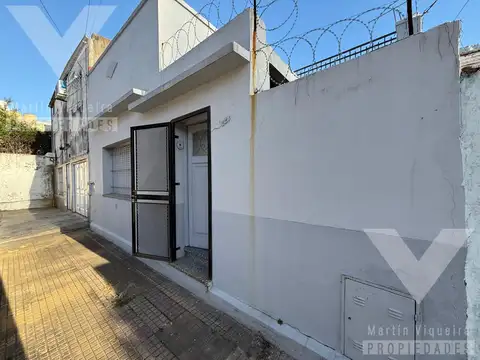 Pasaje Del Carril  al 200