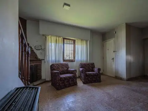 Depto Tipo Casa en Venta de 4 dormitorios