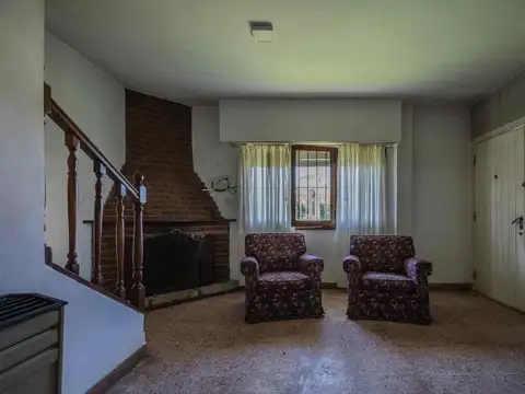 Depto Tipo Casa en Venta de 5 ambientes