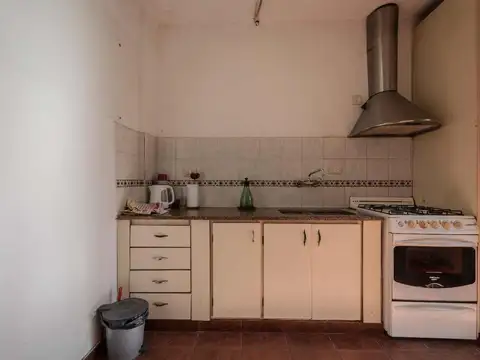 Depto Tipo Casa 5 ambientes con 2 baños