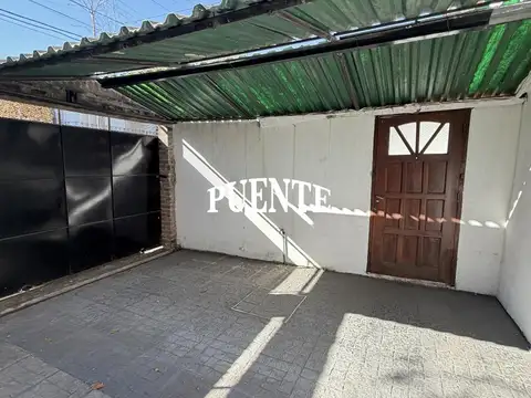 Depto Tipo Casa en Alquiler de 4 ambientes